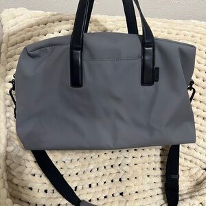 Away every day bag travel bag